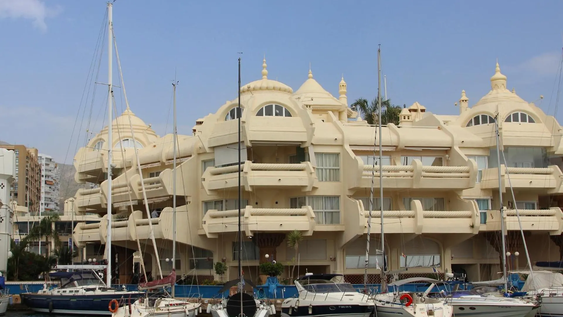 Isla Puerto Marina Apartman Benalmádena 0*,