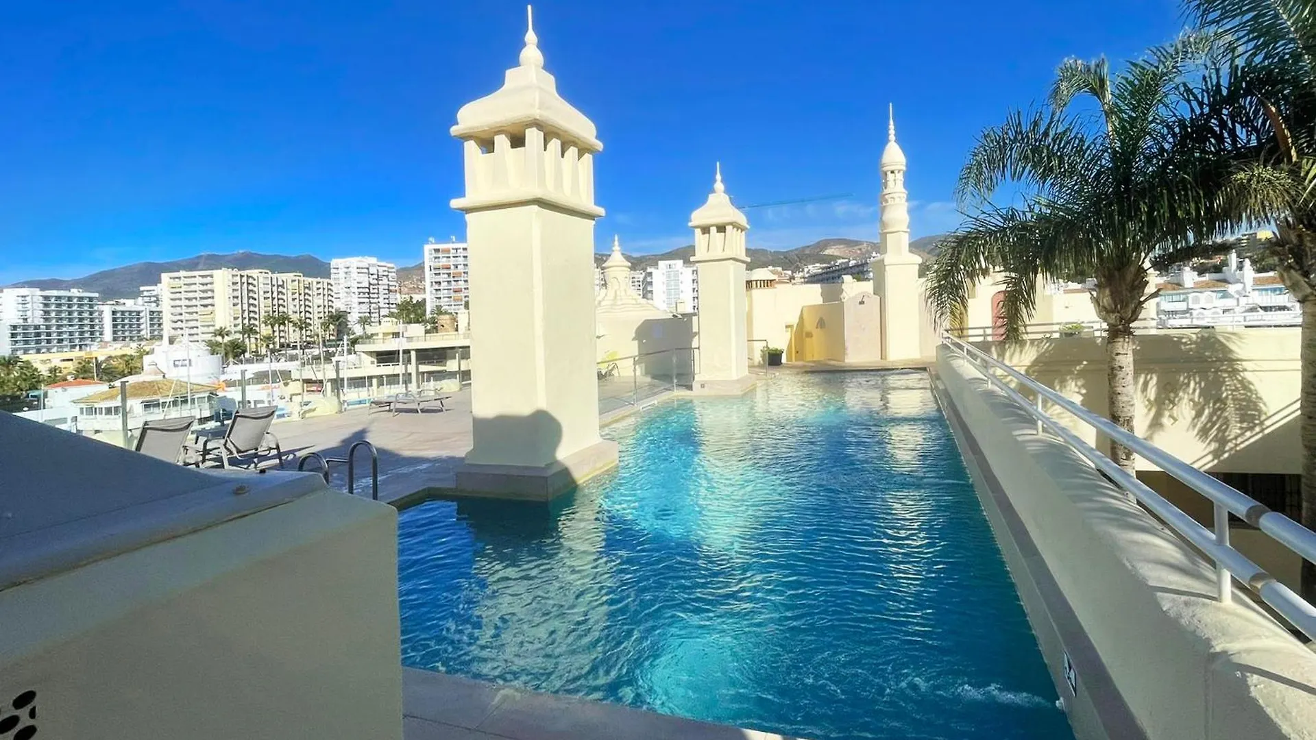 شقة Isla Puerto Marina بينالماذينا